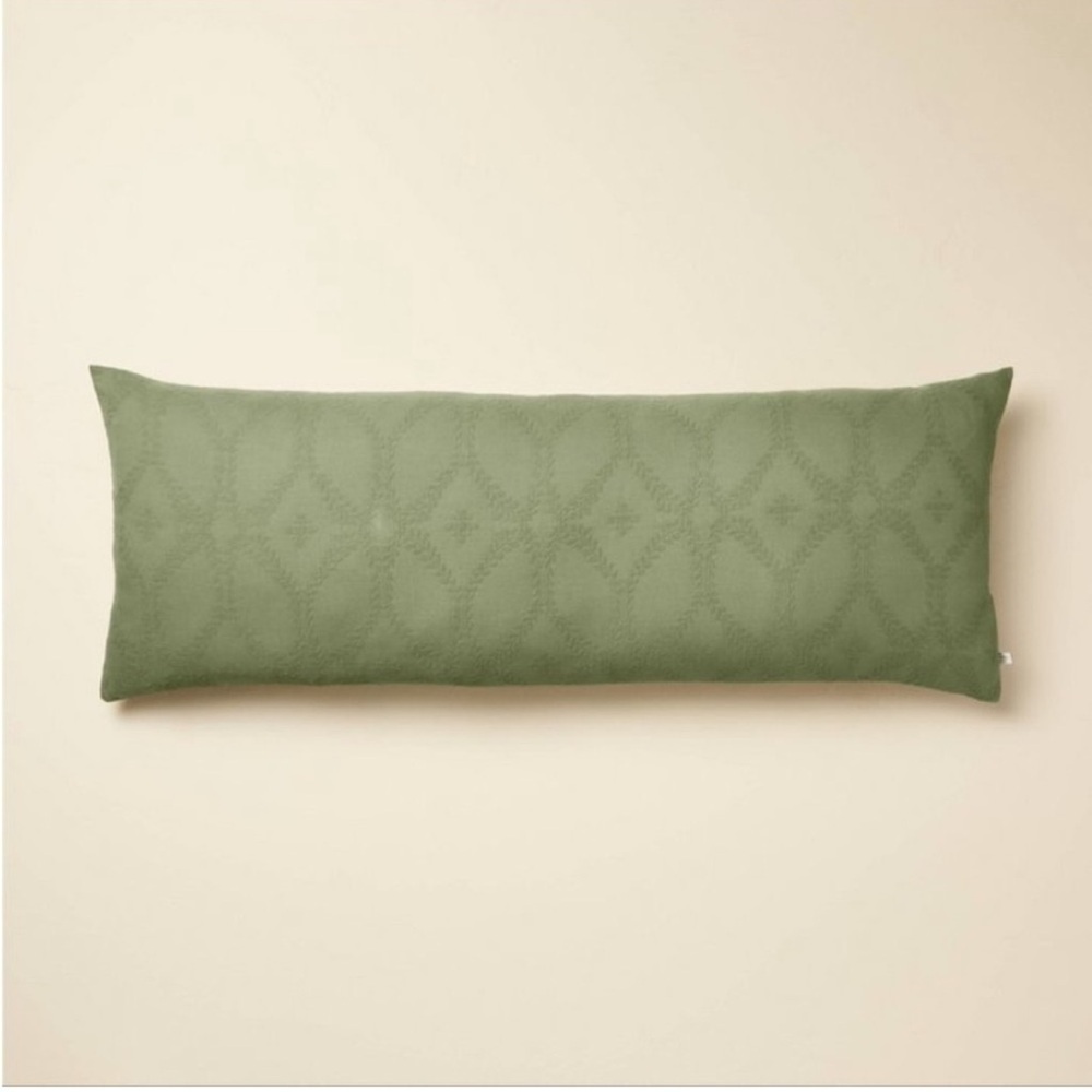 14"x36" Trellis Pattern Lumbar Bed Pillow
Sage Green - Hearth & Hand NWT